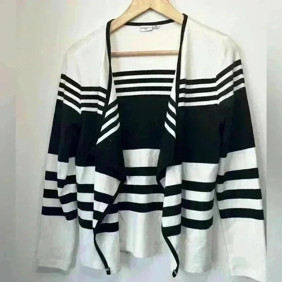 Jacqueline de Yong Womens Striped Black White Open Preppy Prep Sweater Small - Picture 3 of 13